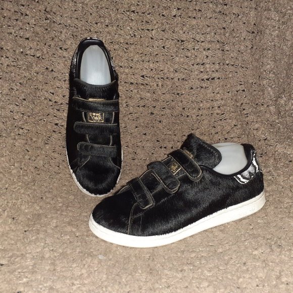 ADIDAS-STAN SMITH-Black Hair Calf-Hook & Loop Straps-Sz 38.5-8-Excellent - Picture 1 of 8